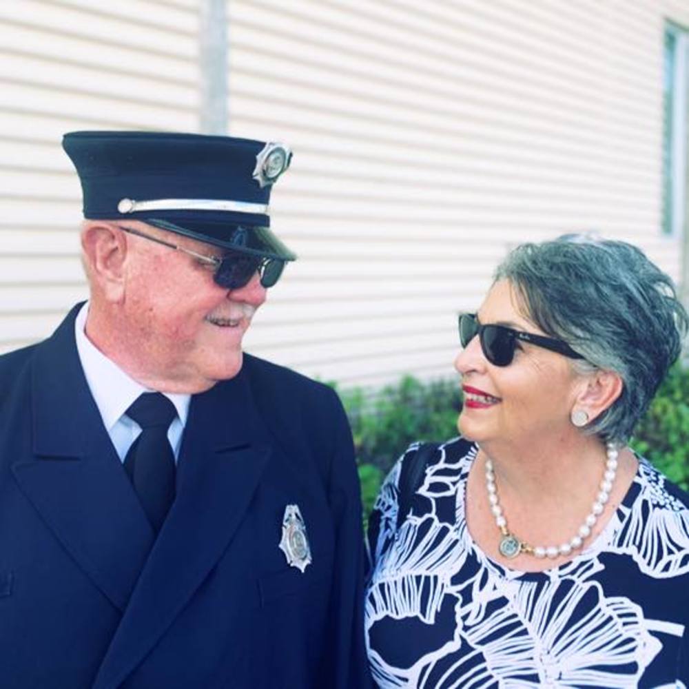 Meet your Posher, Rosy